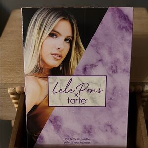 Tarte x Lele Pons Eye & Cheek Palette - Purple Marble